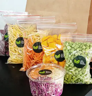 Legumes cortados e embalados